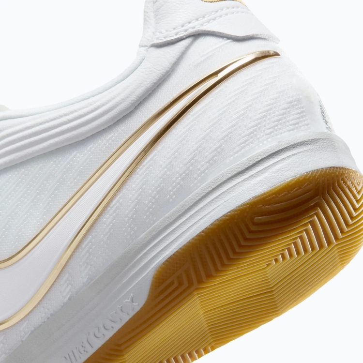 imgi_389_buty-pilkarskie-meskie-nike-tiempo-reactgato-ic-white-metallic-gold-1852207.jpg